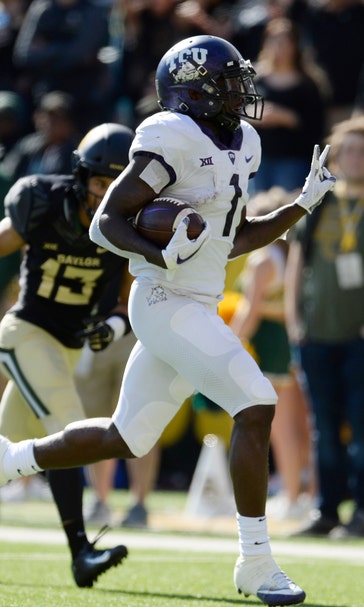 Reagor scores 2 nifty TDs for TCU in a 16-9 win at Baylor